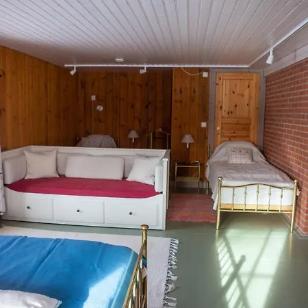 Gyttja Vaestergards 4* נאובו